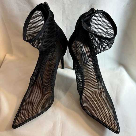 STEVE MADDEN Sz 8.5 Vielo Heels Mesh Wrapped Back Zipper Pointy Toe Black Suede - Picture 2 of 10